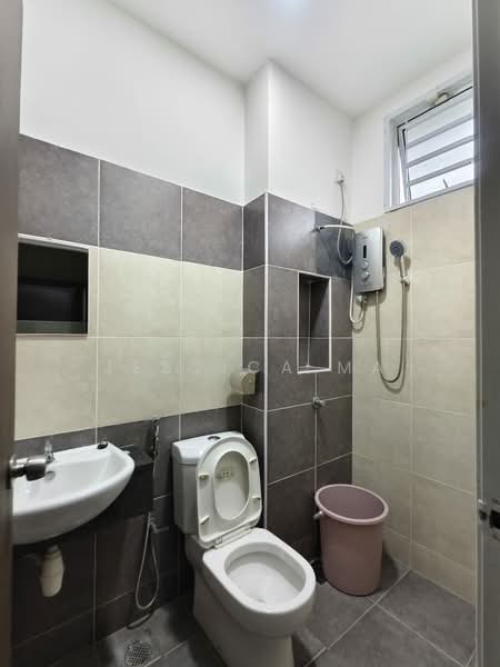 2-storey Terraced House for Rent in Austin (Johor Bahru) - Jessica Ma - Bathroom - PropertyGuru.com.my