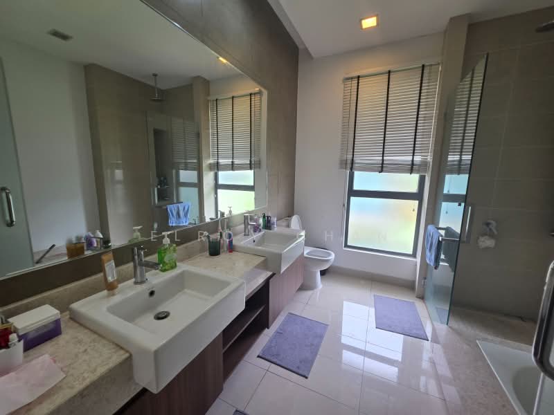 Bungalow House untuk Dijual di Leisure Farm (Gelang Patah) - Elroy Chan - Bathroom - PropertyGuru.com.my
