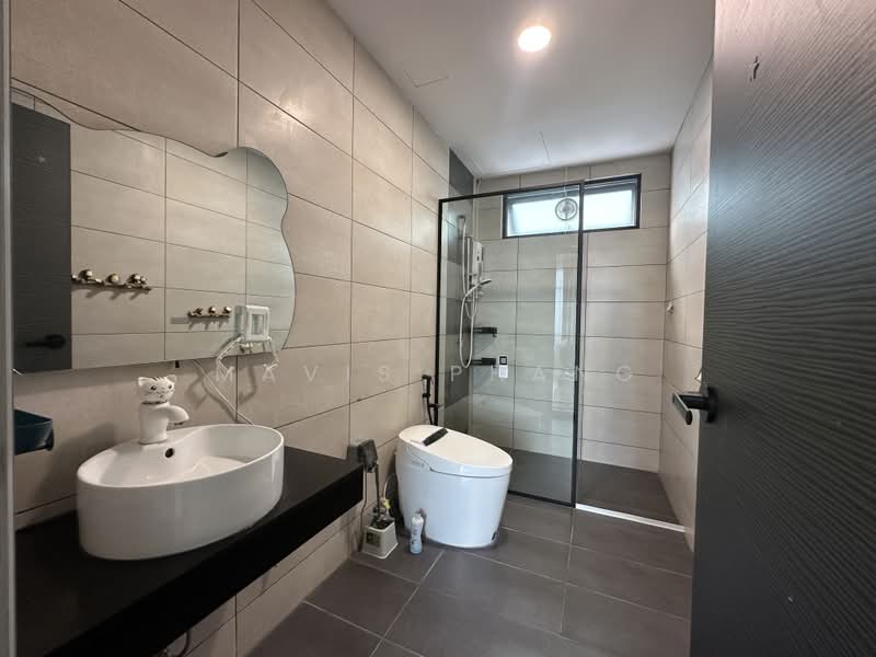 Service Residence for Sale at Molek Regency - Mavis Phang - PropertyGuru.com.my
