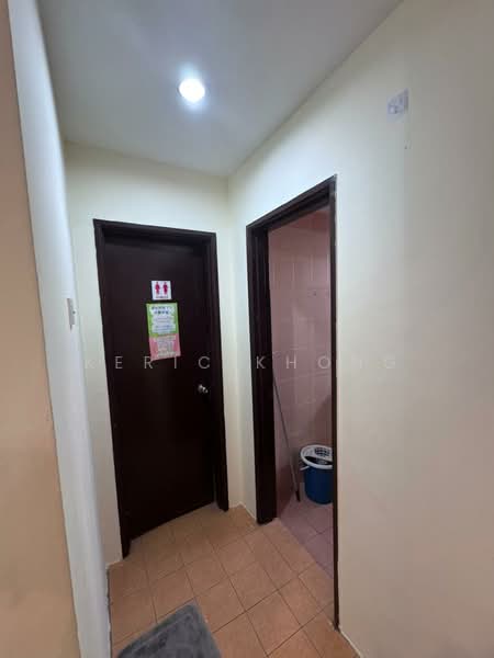 Office for Rent in Pelangi Damansara (Petaling Jaya) - Keric Khong - Corridor - PropertyGuru.com.my
