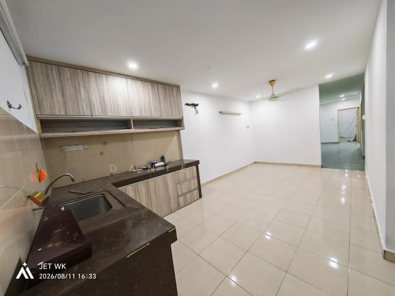 1-storey Terraced House for Sale in Taman Klang Jaya (Klang) - Daniel Kok - Kitchen - PropertyGuru.com.my