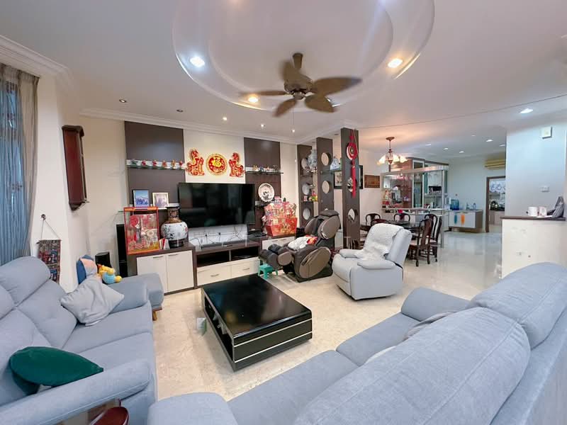 Rumah Teres 2-Tingkat untuk Dijual di Taman Sutera Utama (Skudai) - William Tay - Living Room - PropertyGuru.com.my