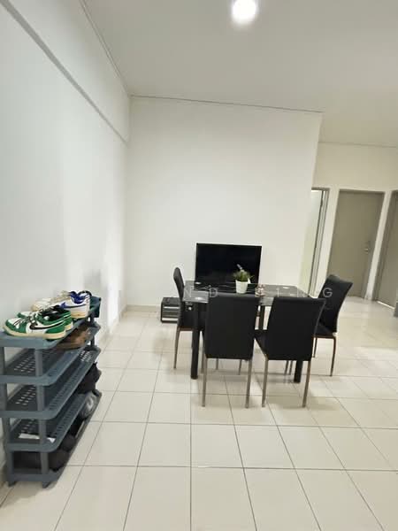 Condominium for Rent at Residensi Laguna (Sunway Belvedere) - Raymond Ling - Dining Room - PropertyGuru.com.my