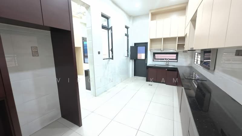 Bungalow House for Sale in Alam Nusantara (Setia Alam) - Virginia Kam - Kitchen - PropertyGuru.com.my