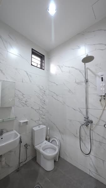 Bungalow House for Sale in Alam Nusantara (Setia Alam) - Virginia Kam - Bathroom - PropertyGuru.com.my