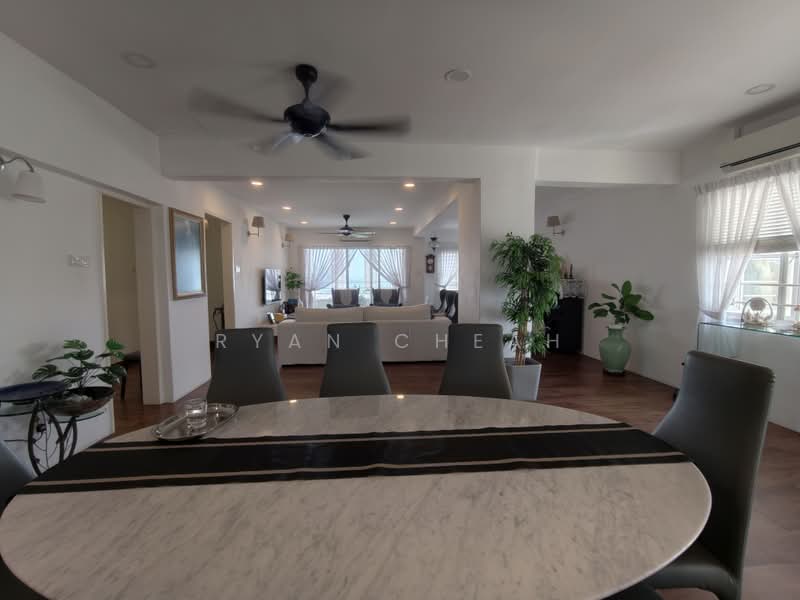 Condominium for Sale at Paradesa Rustica - Ryan Cheah - Living Room - PropertyGuru.com.my