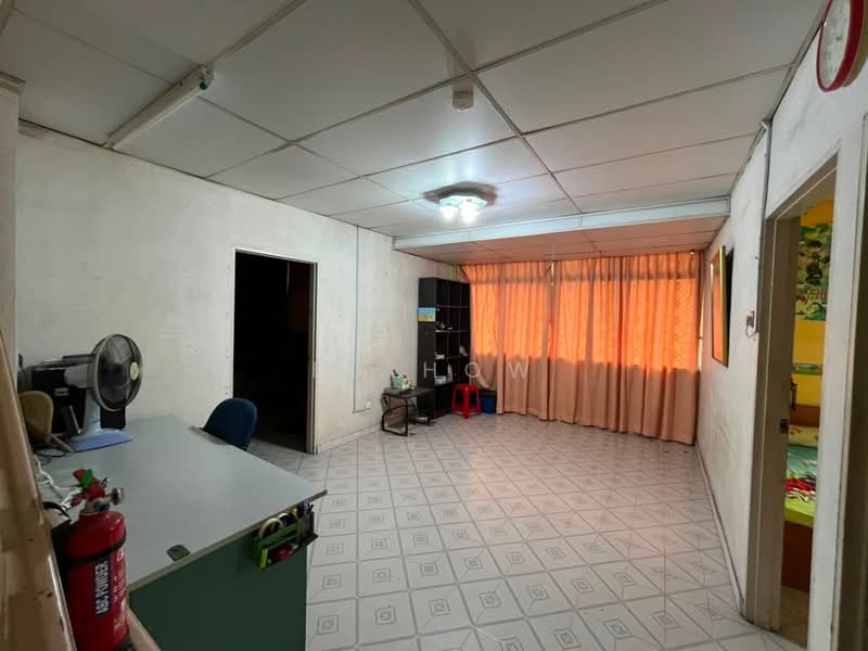Rumah Berkembar untuk Dijual di Kampung Gajah (Butterworth) - FU HOW - Living Room - PropertyGuru.com.my