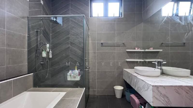 Semi-Detached House for Sale in Iskandar Puteri (Nusajaya) (Johor) - Max Yee - Bathroom - PropertyGuru.com.my