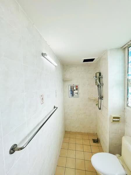 Condominium for Rent at Regency Heights Condo - Jerry Tan - Bathroom - PropertyGuru.com.my
