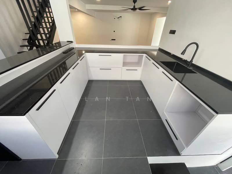 Semi-Detached House for Sale in Kuantan (Pahang) - Alan Tan - Kitchen - PropertyGuru.com.my