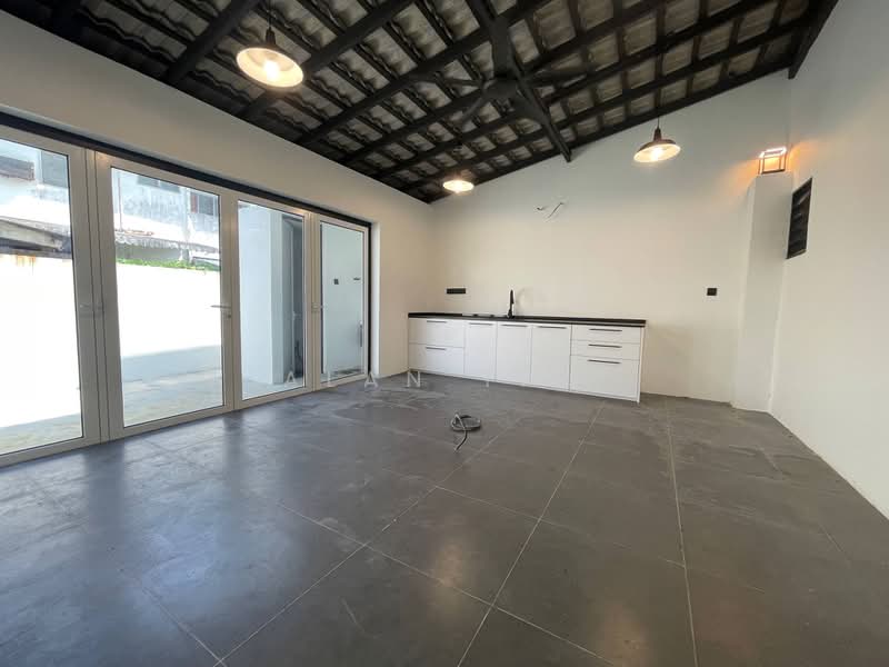 Semi-Detached House for Sale in Kuantan (Pahang) - Alan Tan - Dining - PropertyGuru.com.my