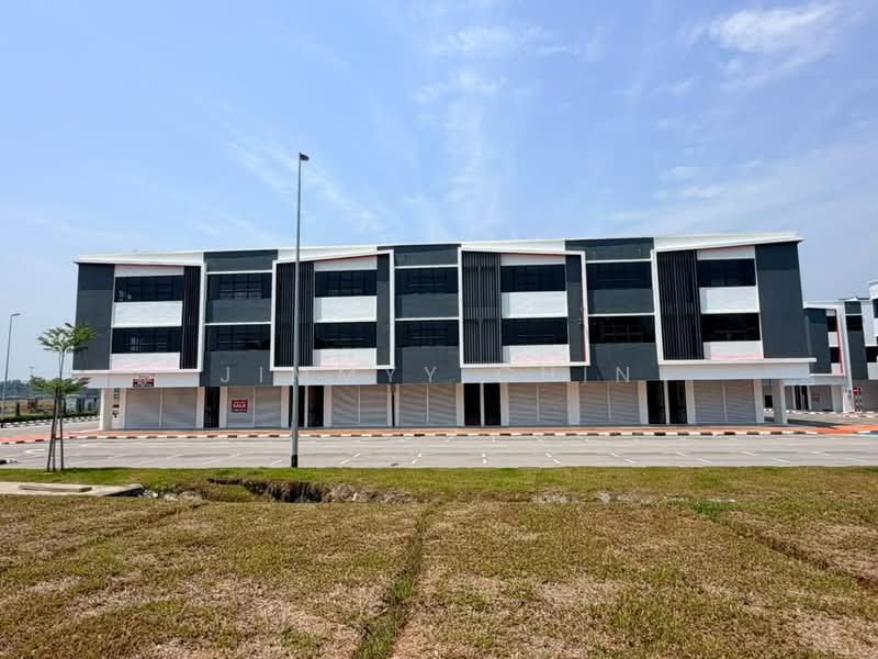 Shop for Rent in Kuching (Sarawak) - Jimmyy Chin - Exterior - PropertyGuru.com.my