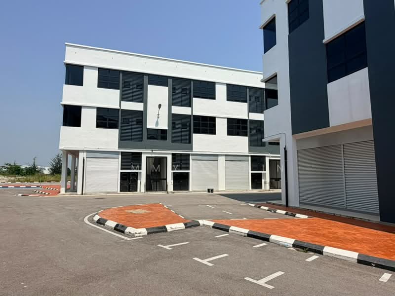 Shop for Rent in Kuching (Sarawak) - Jimmyy Chin - Exterior - PropertyGuru.com.my