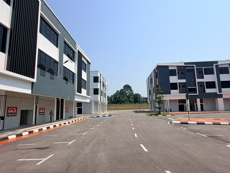 Shop for Rent in Kuching (Sarawak) - Jimmyy Chin - Exterior - PropertyGuru.com.my