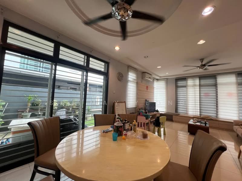Rumah Kluster untuk Dijual di Skudai (Johor) - Shi May Yeong - Living Room - PropertyGuru.com.my