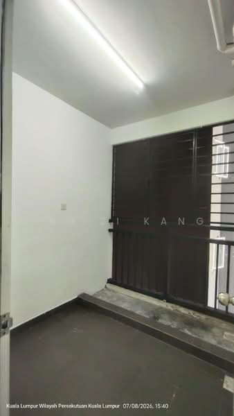 Kediaman Servis untuk Disewa di Maxim Citylights - Ling Zi Kang - Balcony - PropertyGuru.com.my