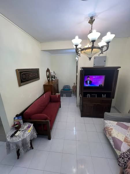 Semi-Detached House for Sale in Bandar Tun Hussein Onn (Cheras) - Azli Ibrahim - Living Room - PropertyGuru.com.my
