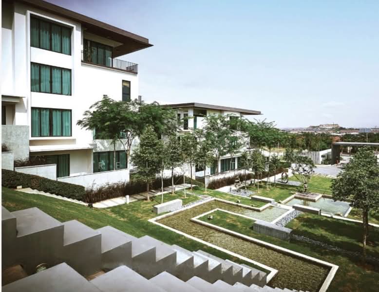 3.5-storey Terraced House for Sale in Setia Alam (Selangor) - Reilynn Tue - PropertyGuru.com.my