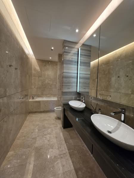 Servis Apartment untuk Dijual di The Ritz-Carlton Residences - Vickie Foong - Bathroom - PropertyGuru.com.my