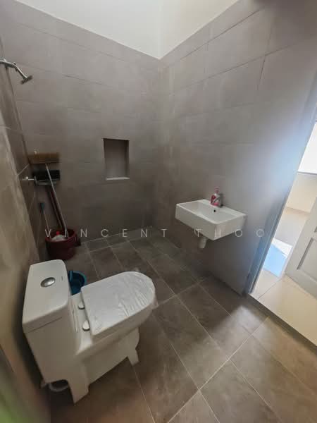 Rumah Berkembar untuk Dijual di Langkap (Perak) - Vincent Thoo - Share Bathroom - PropertyGuru.com.my