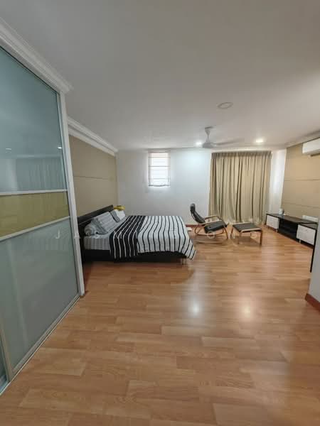 3-storey Terraced House for Sale in Laman Rimbunan (Kepong) - Jasmine Ong - Bedroom - PropertyGuru.com.my