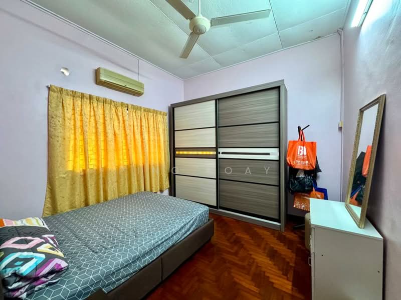 Rumah Berkembar untuk Dijual di Taman Gottlieb (Pulau Tikus) - Ping Koay - Bedroom - PropertyGuru.com.my