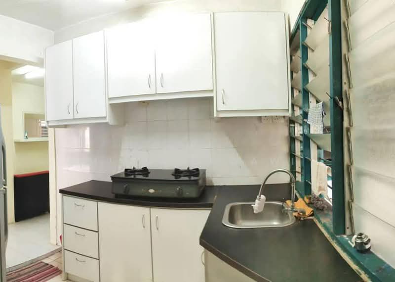 Flat for Sale at Kajang 2 - Mimie Nawawi - Kitchen - PropertyGuru.com.my