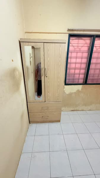 Flat for Sale at Kajang 2 - Mimie Nawawi - Interior - PropertyGuru.com.my