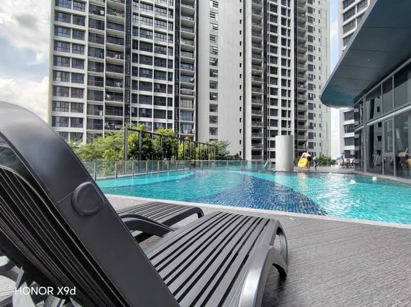 Kediaman Servis untuk Disewa di Geo Bukit Rimau - William Yeoh - Pool - PropertyGuru.com.my