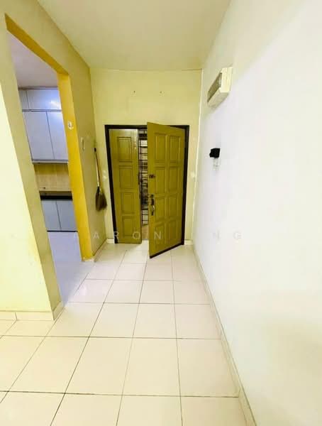 Pangsapuri untuk Disewa di Melur Apartment - Aaron Ong - Entrance - PropertyGuru.com.my