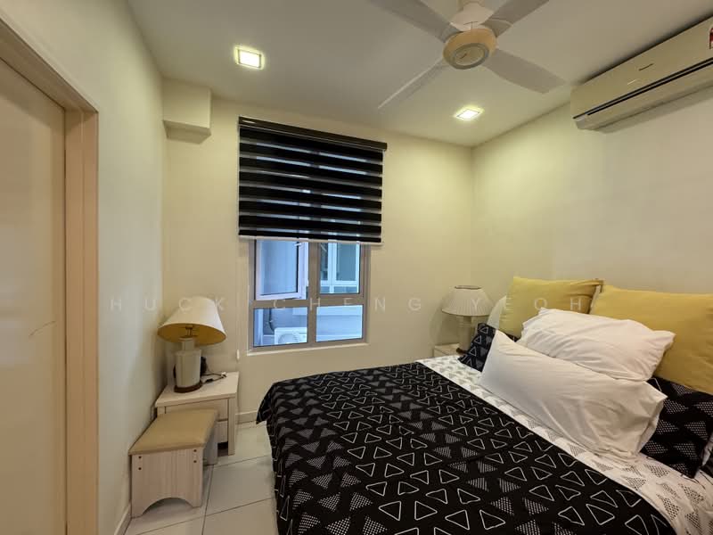 Kondominium untuk Dijual di 10 Island Resort - Huck Cheng Yeoh - Bedroom - PropertyGuru.com.my