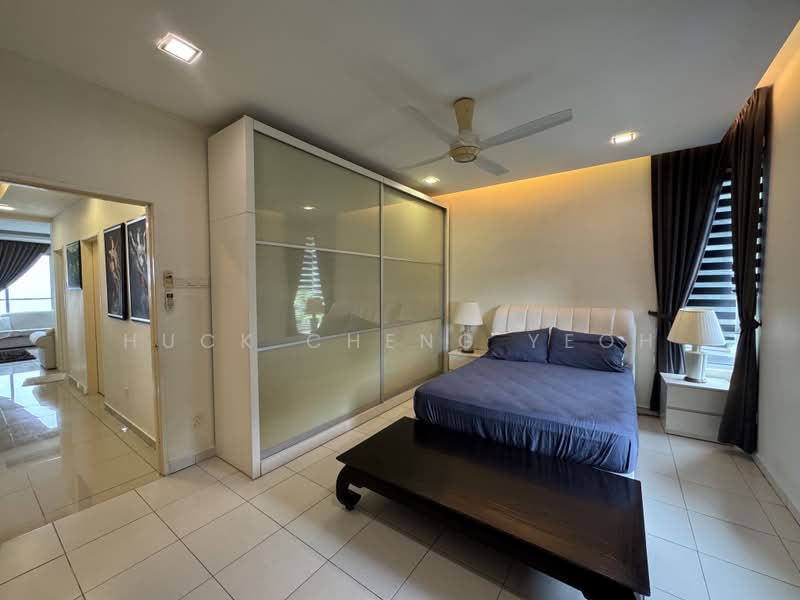 Kondominium untuk Dijual di 10 Island Resort - Huck Cheng Yeoh - Bedroom - PropertyGuru.com.my
