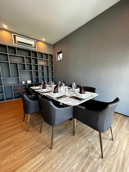 Service Residence for Rent at City of Dreams - Fanny Wong - Dining Room - PropertyGuru.com.my