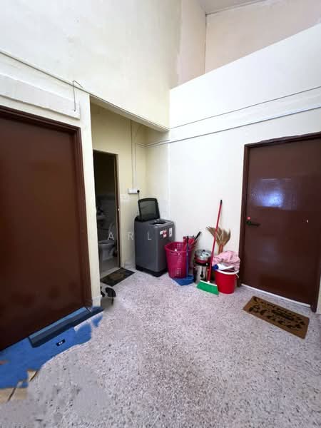 Rumah Teres 2-Tingkat untuk Dijual di Taman Sentosa (Johor Bahru) - Karl Lim - Bathroom - PropertyGuru.com.my