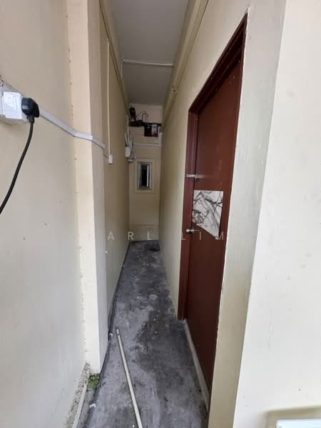 Rumah Teres 2-Tingkat untuk Dijual di Taman Sentosa (Johor Bahru) - Karl Lim - Corridor - PropertyGuru.com.my