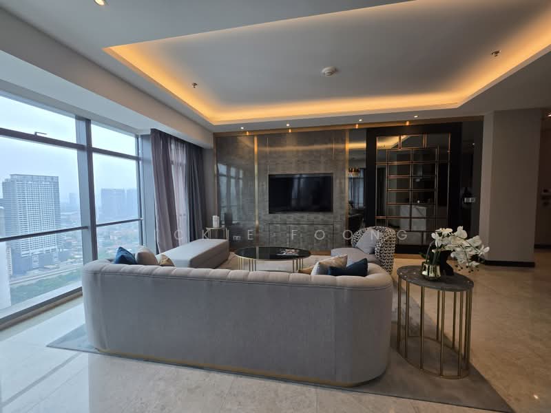 Kediaman Servis untuk Dijual di The Ritz-Carlton Residences - Vickie Foong - Living Room - PropertyGuru.com.my