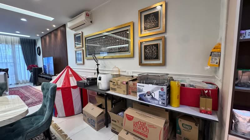 Rumah Teres 2-Tingkat untuk Dijual di Shah Alam (Selangor) - Zann Fauzan - Living Room - PropertyGuru.com.my