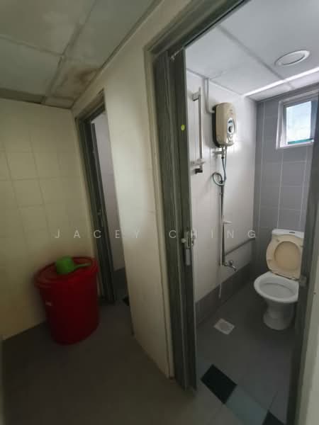 Shop / Office for Rent in Subang Bestari (Shah Alam) - Jacey Ching - Bathroom - PropertyGuru.com.my
