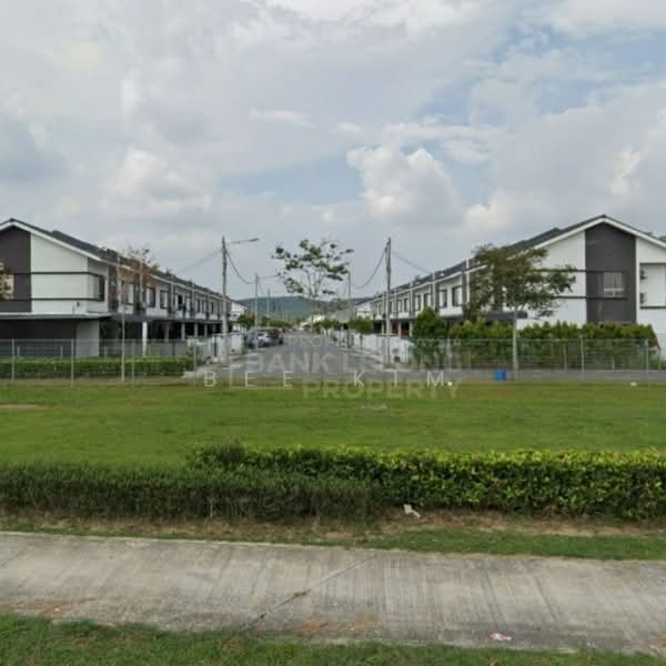 Terraced House for Sale in Kuala Selangor (Selangor) - Bee Kim - Exterior - PropertyGuru.com.my