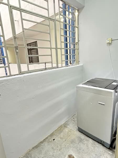 Condominium for Rent at Residensi Laguna (Sunway Belvedere) - Raymond Ling - Balcony - PropertyGuru.com.my