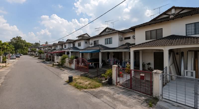 Rumah Teres 2-Tingkat untuk Dijual di Taman Seri Bahagia (Cheras) - Jimmy Ng - PropertyGuru.com.my