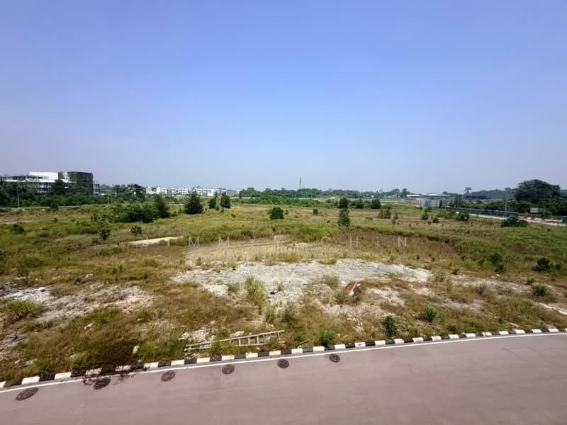 Shop for Rent in Kuching (Sarawak) - Jimmyy Chin - Exterior - PropertyGuru.com.my