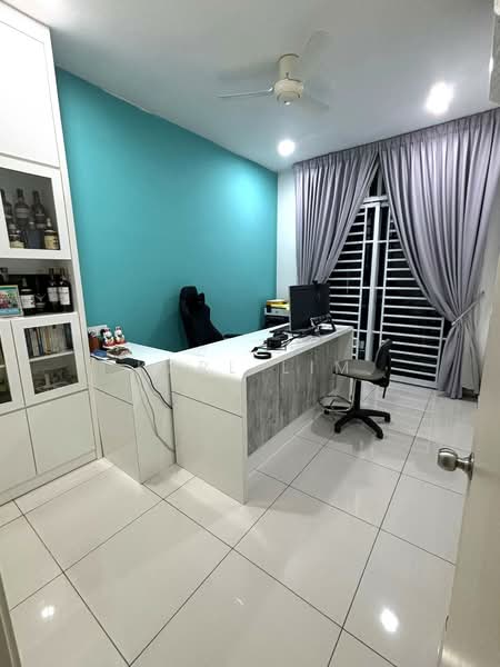 Rumah Teres 2-Tingkat untuk Dijual di Taman Eco Cascadia (Tebrau) - Karl Lim - Study - PropertyGuru.com.my