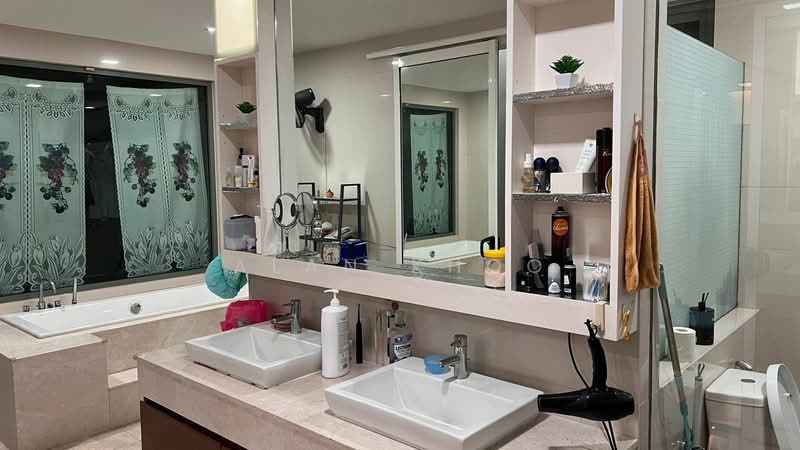 Semi-Detached House for Sale in Taman Seri Bukit Segambut (Batu) - Alan Khoo - Bathroom - PropertyGuru.com.my