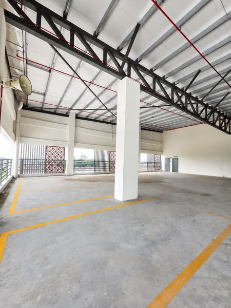 Retail Space for Rent in Klebang (Melaka) - Eddy Leow - Car Park - PropertyGuru.com.my