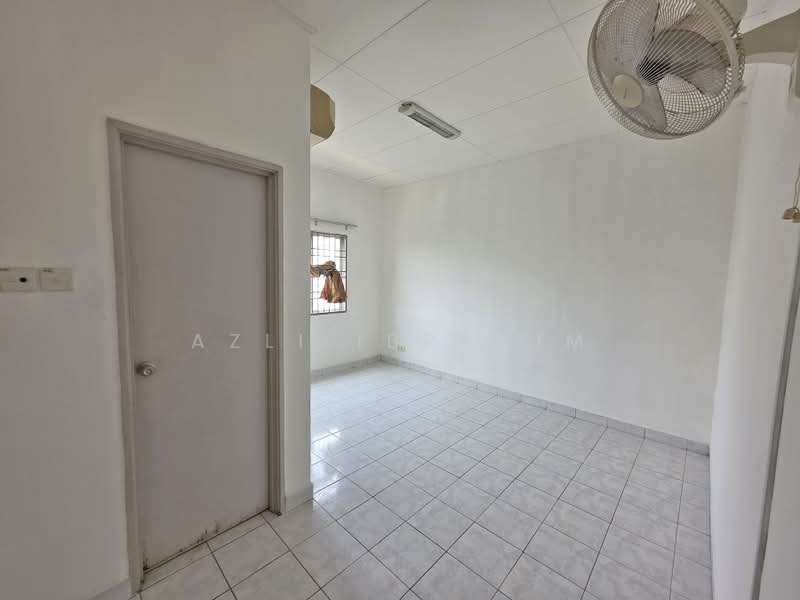 Condominium for Sale at Vista Amani - Azli Ibrahim - Interior - PropertyGuru.com.my