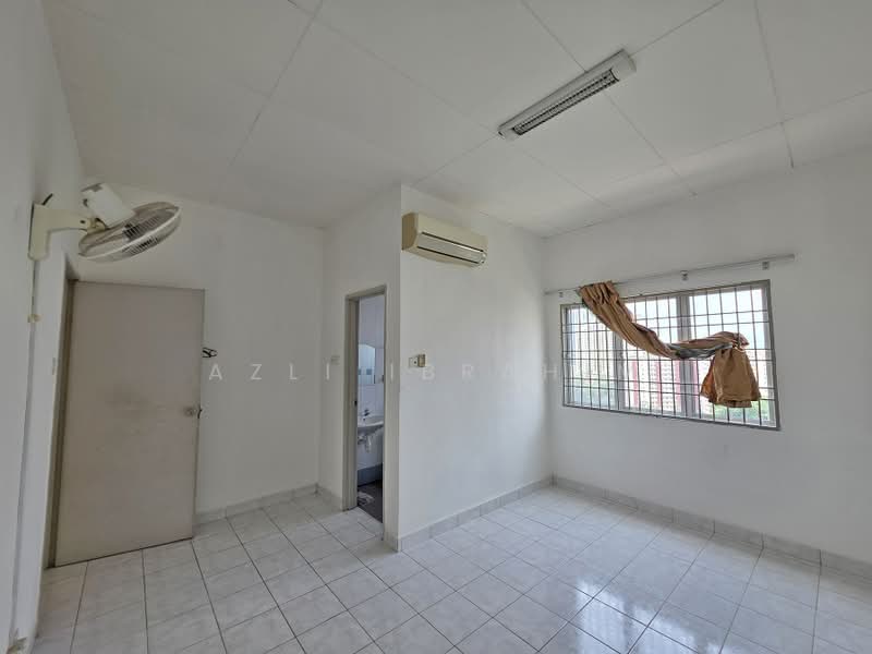 Condominium for Sale at Vista Amani - Azli Ibrahim - Interior - PropertyGuru.com.my