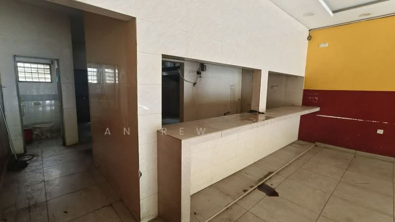 Shop for Rent in Kapar (Selangor) - Andrew Ang - Interior - PropertyGuru.com.my