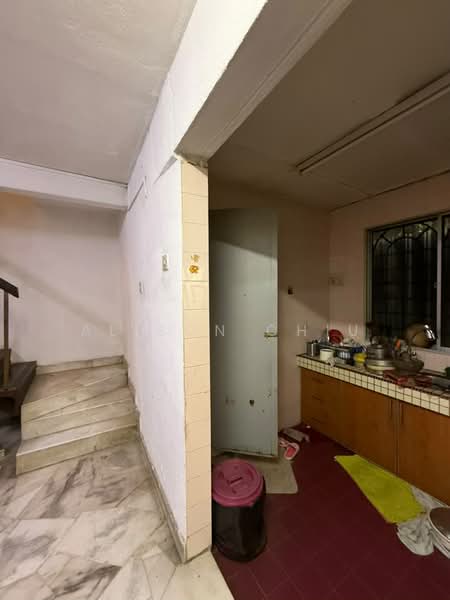 Rumah Teres 2-Tingkat untuk Dijual di Bandar Menjalara (Kuala Lumpur) - Alison Chiu - Kitchen - PropertyGuru.com.my