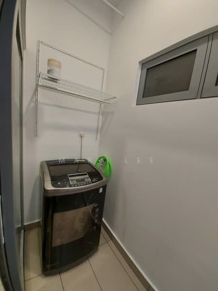 Kondominium untuk Dijual di Lakefront Residence - Mark Lee - PropertyGuru.com.my